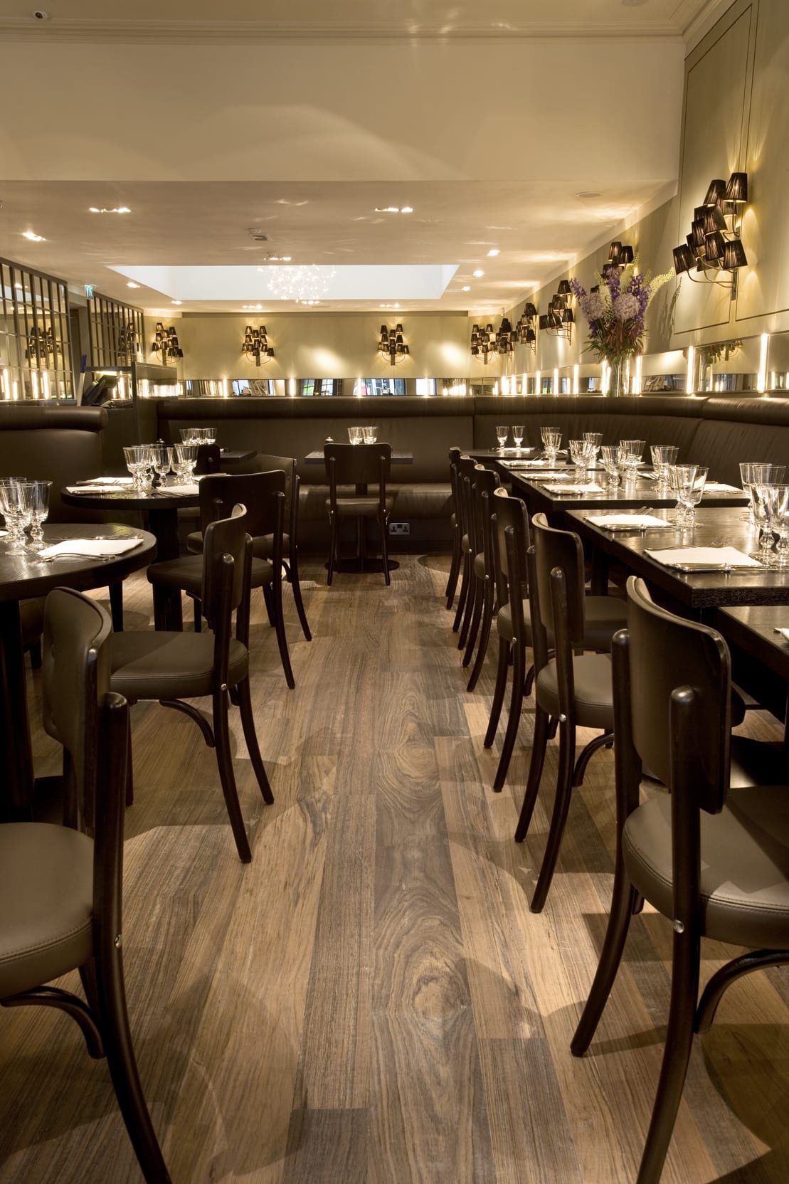 Deluxe Brasserie London Havwoods UK